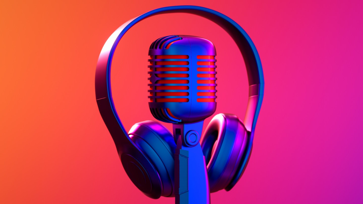 Na IAB Upfront, as redes de podcast promovem hosts como influenciadores