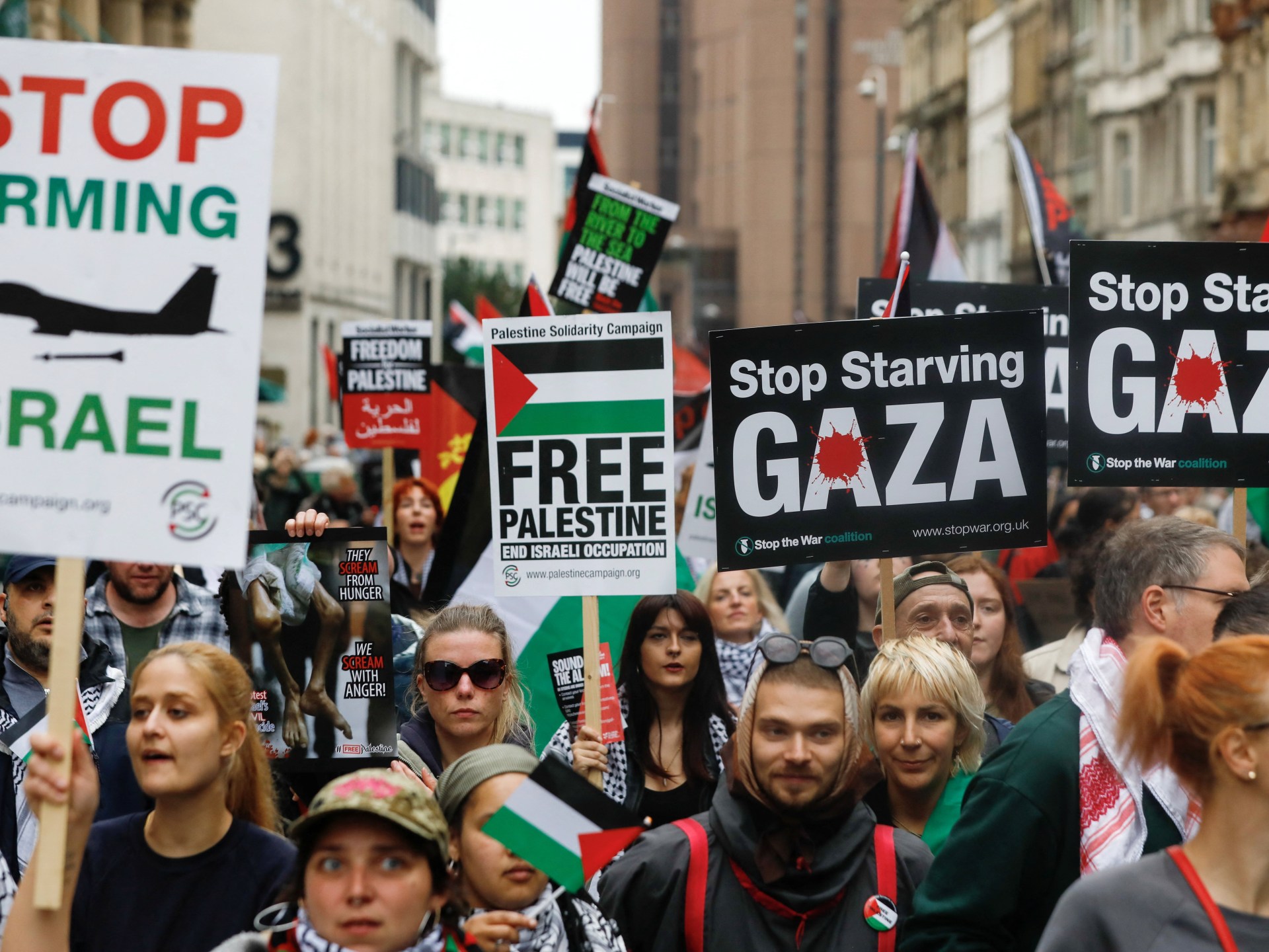 Os membros do Partido Trabalhista do Reino Unido votam para reconhecer o genocídio de Gaza na conferência | Notícias de conflito de Israel-Palestina