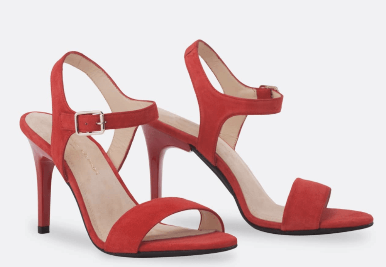 A ferramenta virtual de compra virtual do Google se expande para mais países, agora permite que você experimente os sapatos