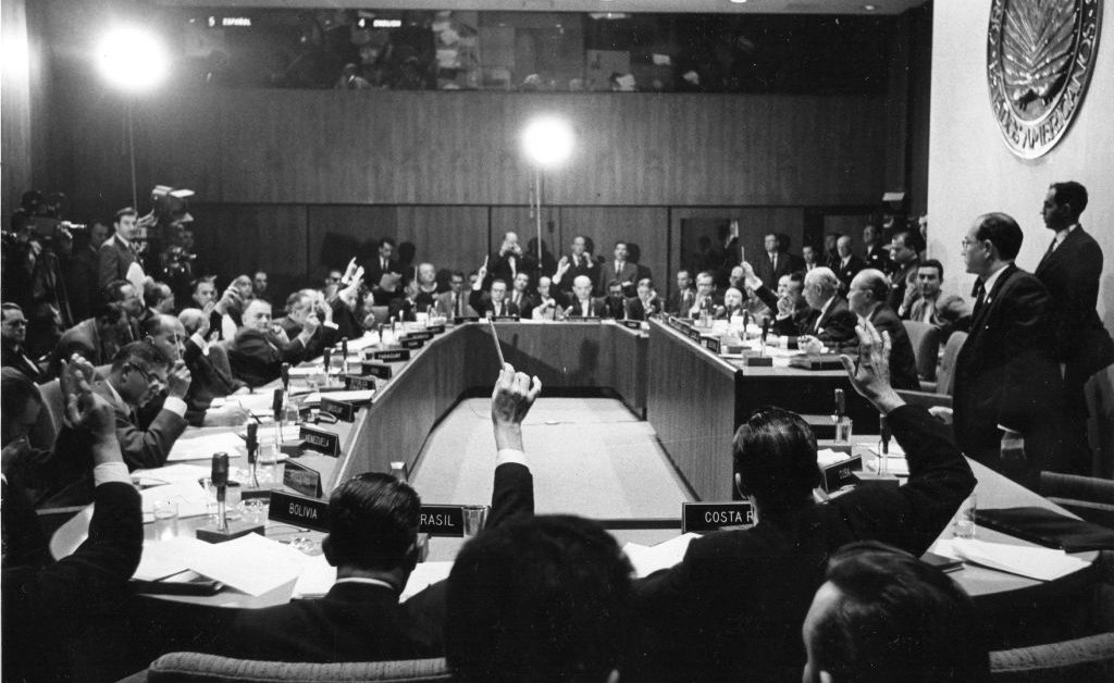 A lição da crise dos mísseis cubanos? Os EUA precisam de aliados