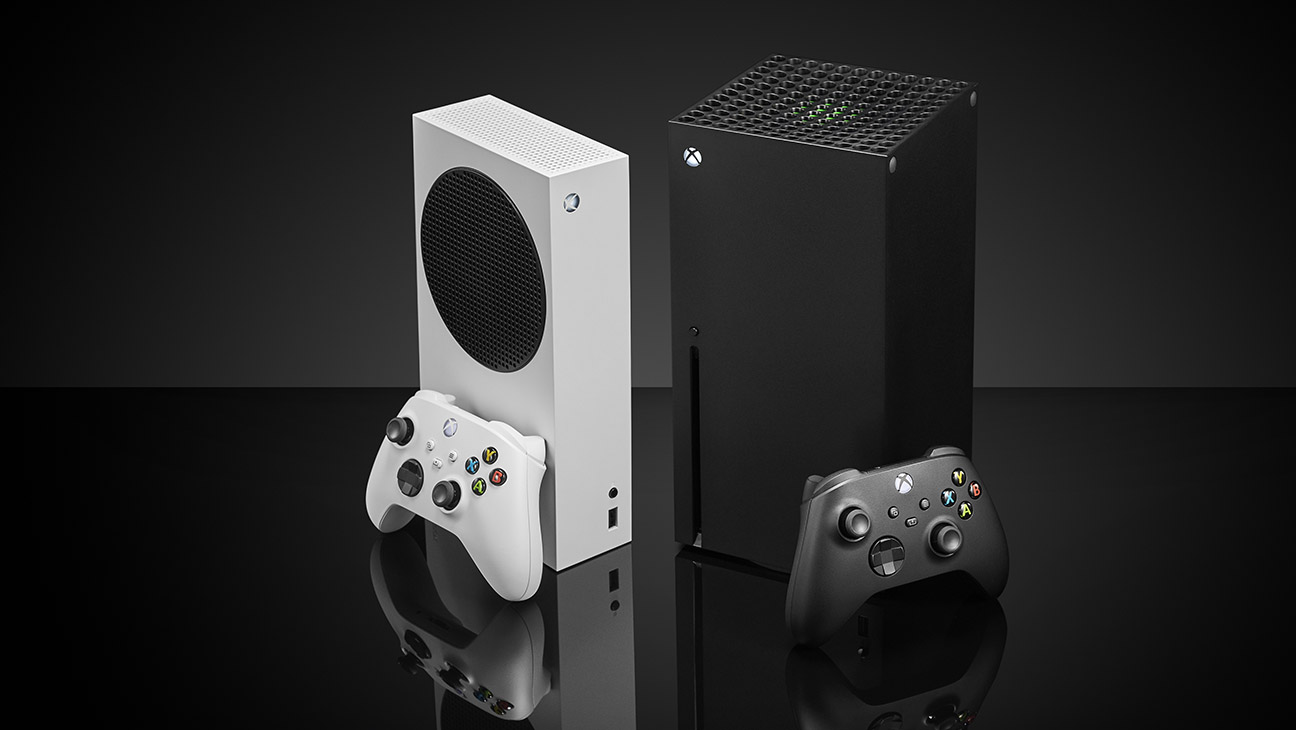 A pair of Microsoft home video game consoles, including an Xbox Series S (L) and Xbox Series X, taken on October 27, 2020.
