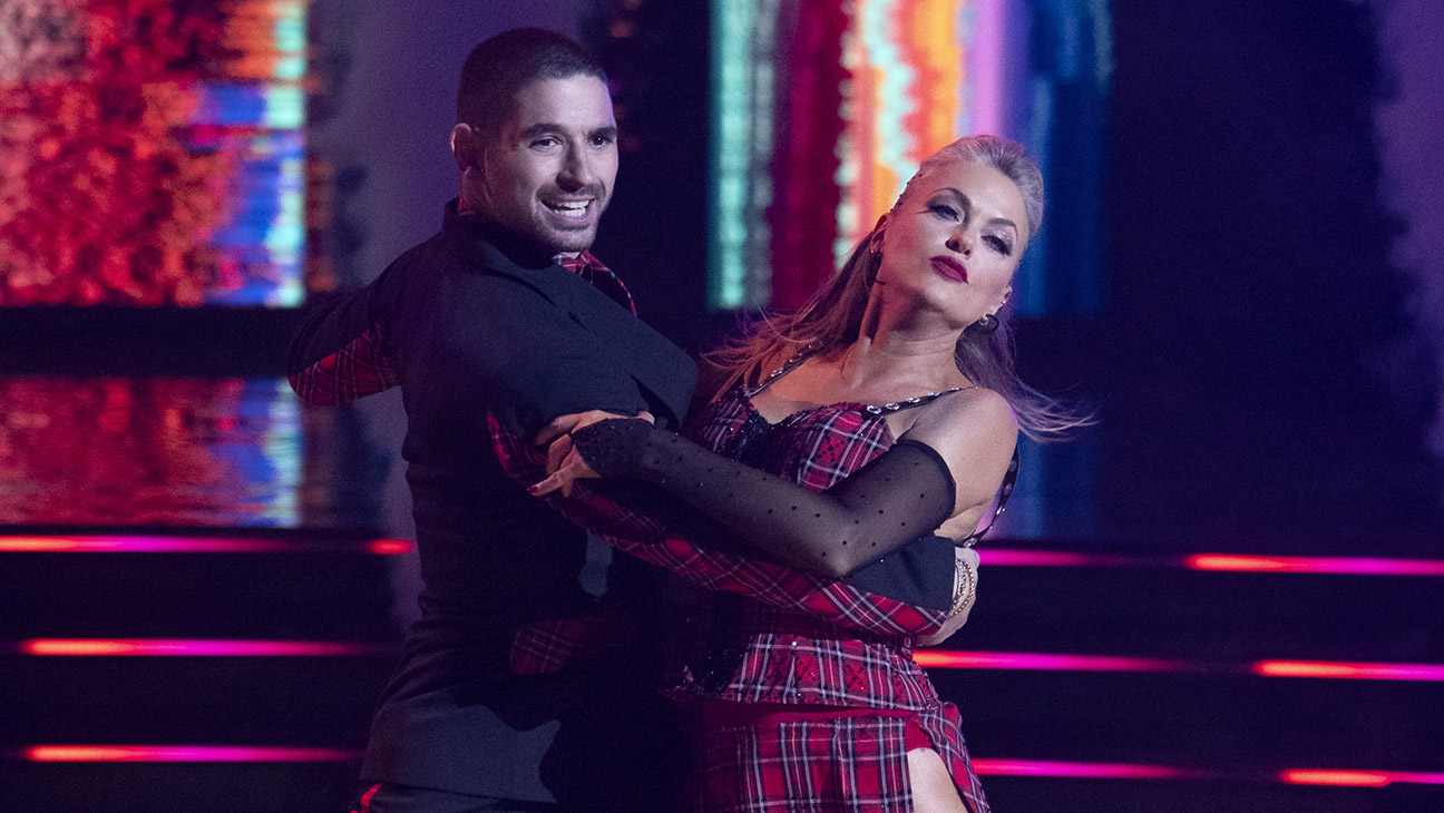 Alan Bersten and Elaine Hendrix on Dancing with the Stars