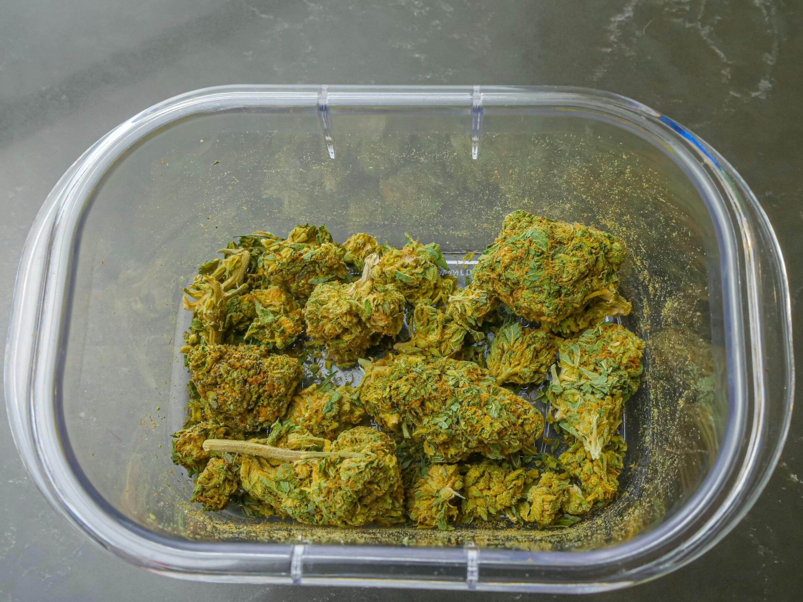 Aumento no uso de cannabis visto entre indivíduos com psicose após legalização