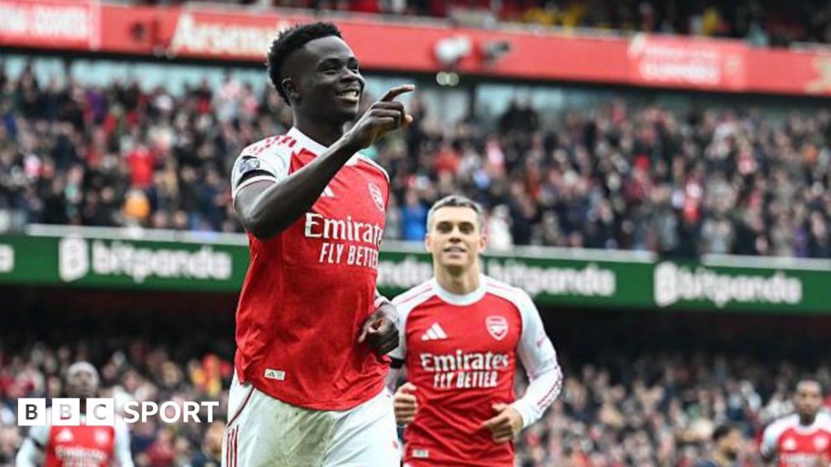 Bukayo Saka celebrates after scoring for Arsenal