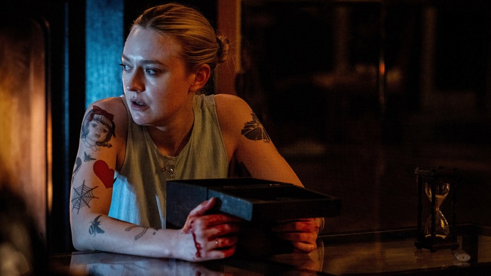 Dakota Fanning em Tedious Paramount+ filme de terror
