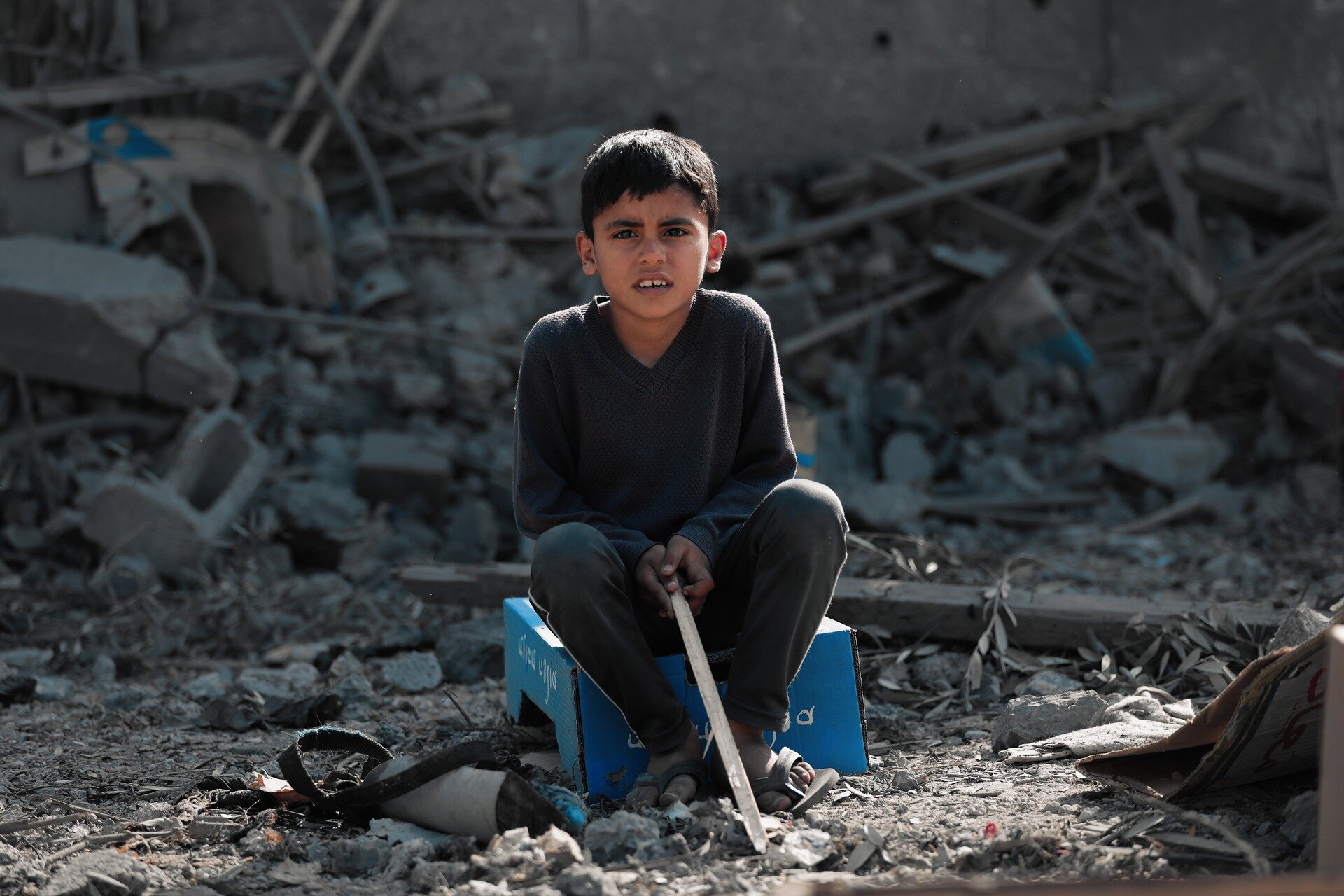 Dezenas de milhares de crianças com menos de cinco anos sofrem de desnutrição aguda em Gaza, sugerem estimativas recentes