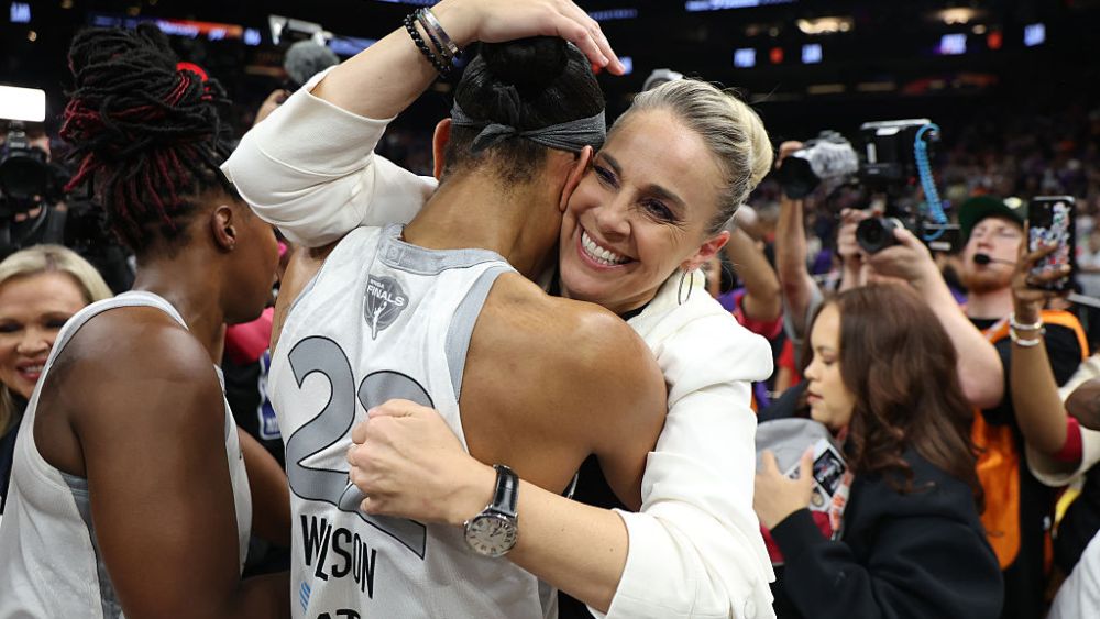 Documentário de Becky Hammon em andamento para Aces Coach, campeão da WNBA