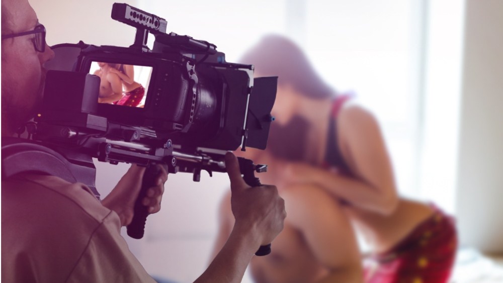 Documento da indústria erótica indiana 'Dirty Entertainers' estreia no DocuBay