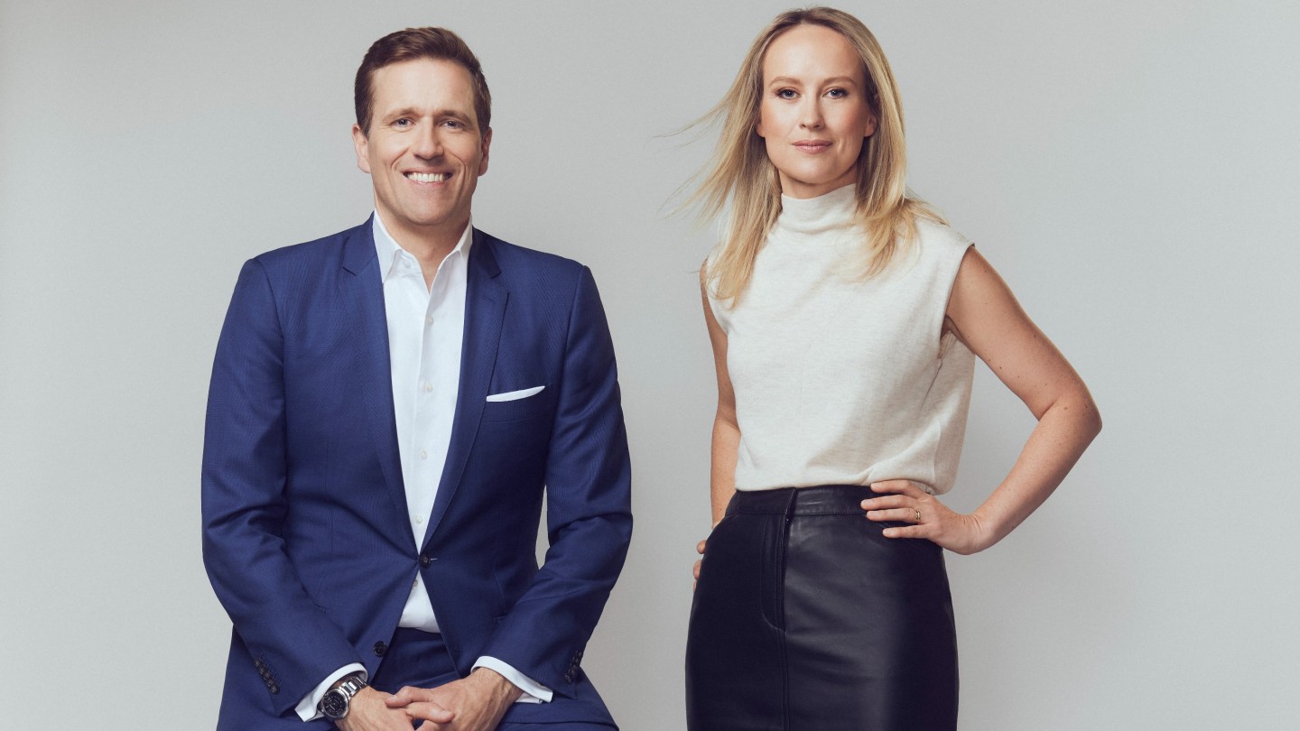 Entrevista com Sophy Ridge e Wilfred Frost no novo programa de café da manhã