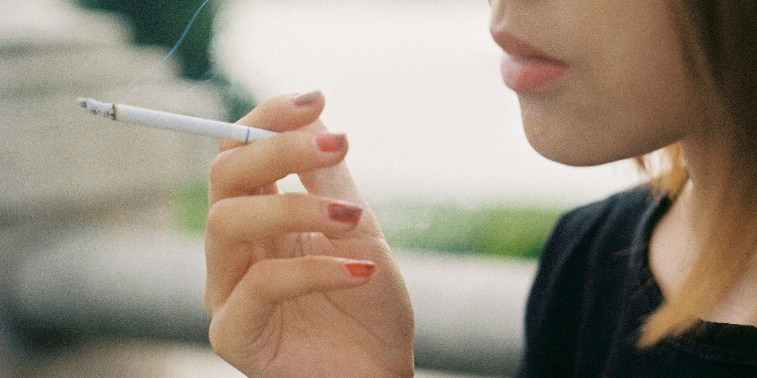 Ex-fumantes que recaem podem simplesmente estar cansados ​​do esforço de não fumar