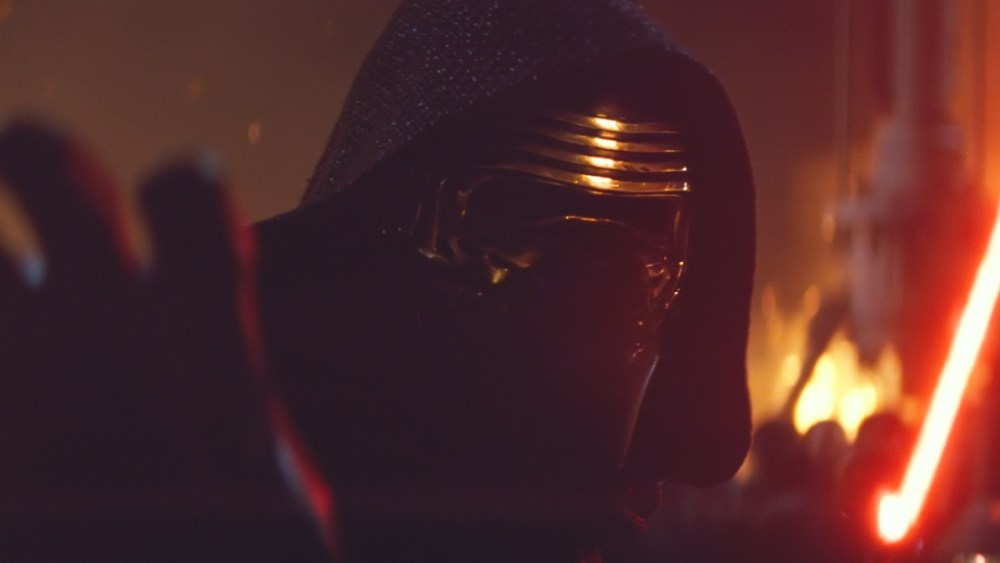 Fãs de 'Star Wars' lançam campanha em outdoor para filme descartado de Kylo Ren