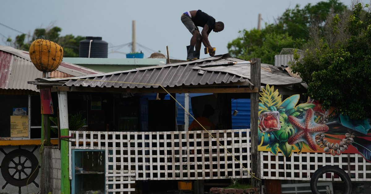 Jamaica se prepara para a pior tempestade de todos os tempos enquanto o furacão Melissa se intensifica para a categoria 5