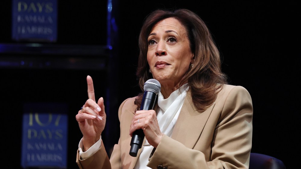 Kamala Harris diz que ‘não terminei’ a política