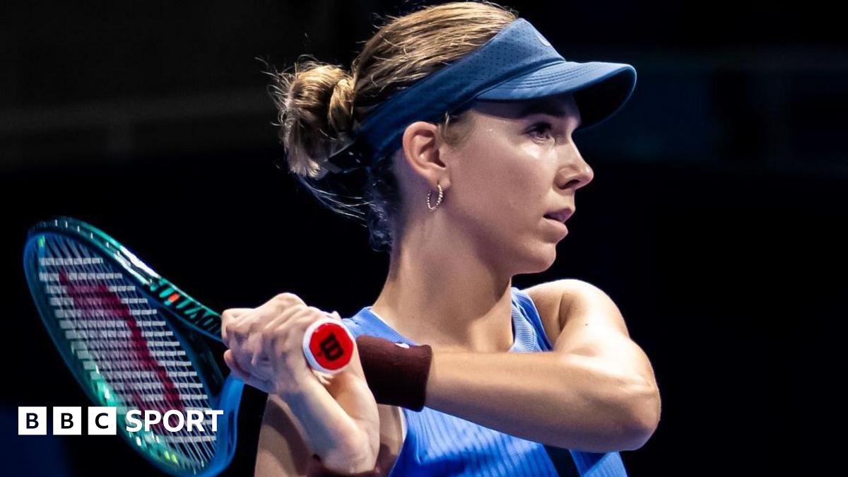 Katie Boulter plays a shot