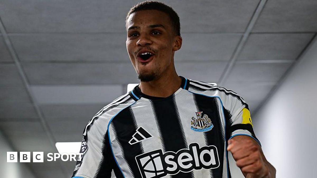 Malick Thiaw celebrates after Newcastle United's win against Nottingham Forest