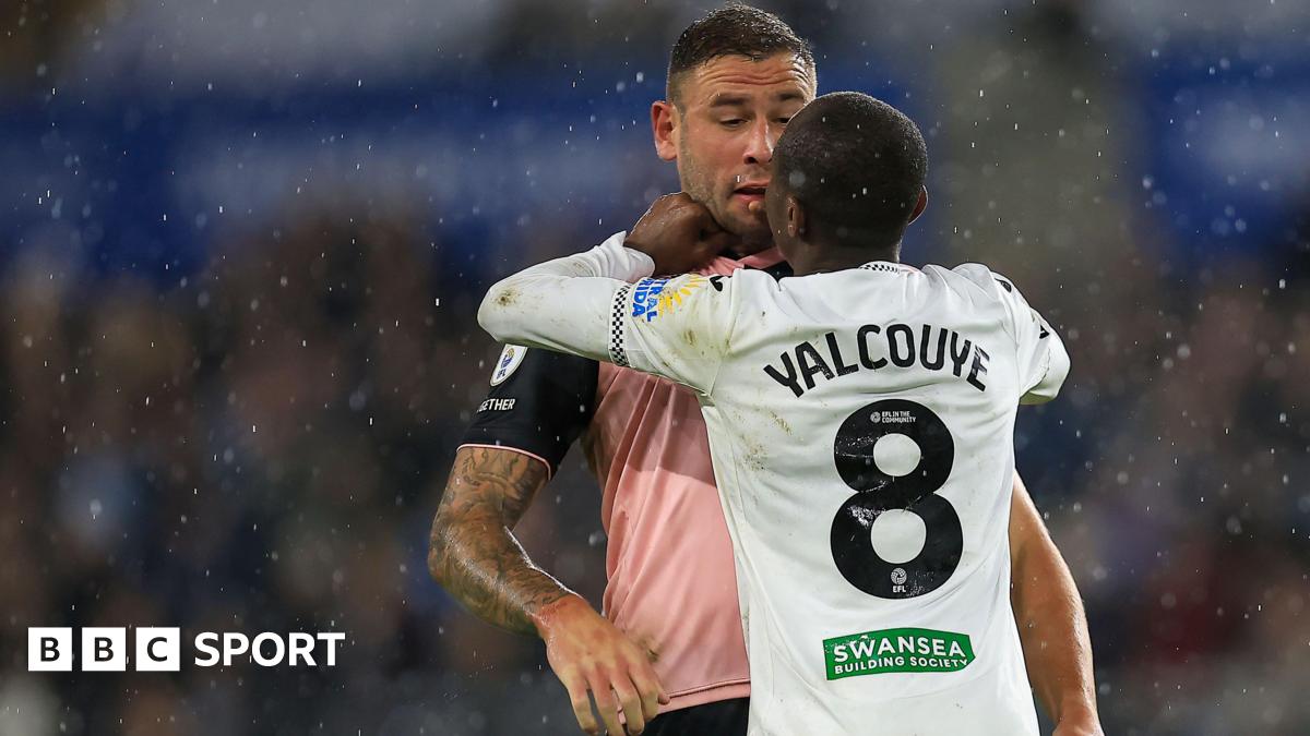 Malick Yalcouye clashes with Steve Cook