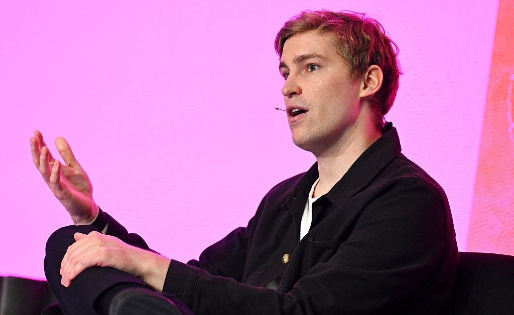 Mati Staniszewski, CEO da ElevenLabs, sobre Darth Vader, competição e prevenção do uso indevido