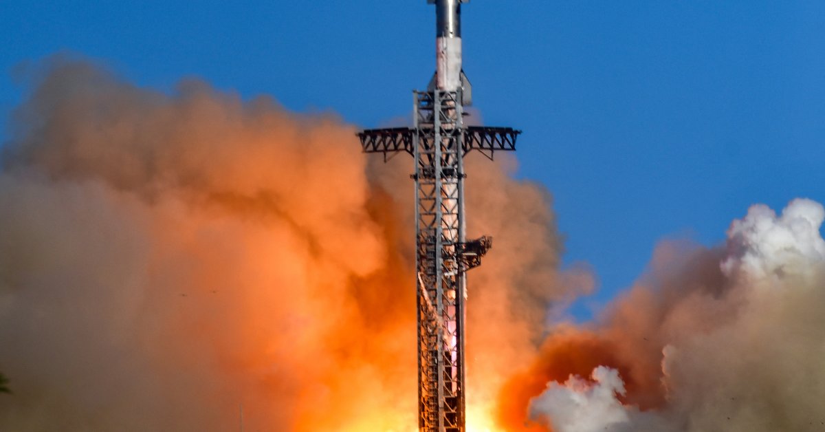 Musk tropeça no caminho para a Lua