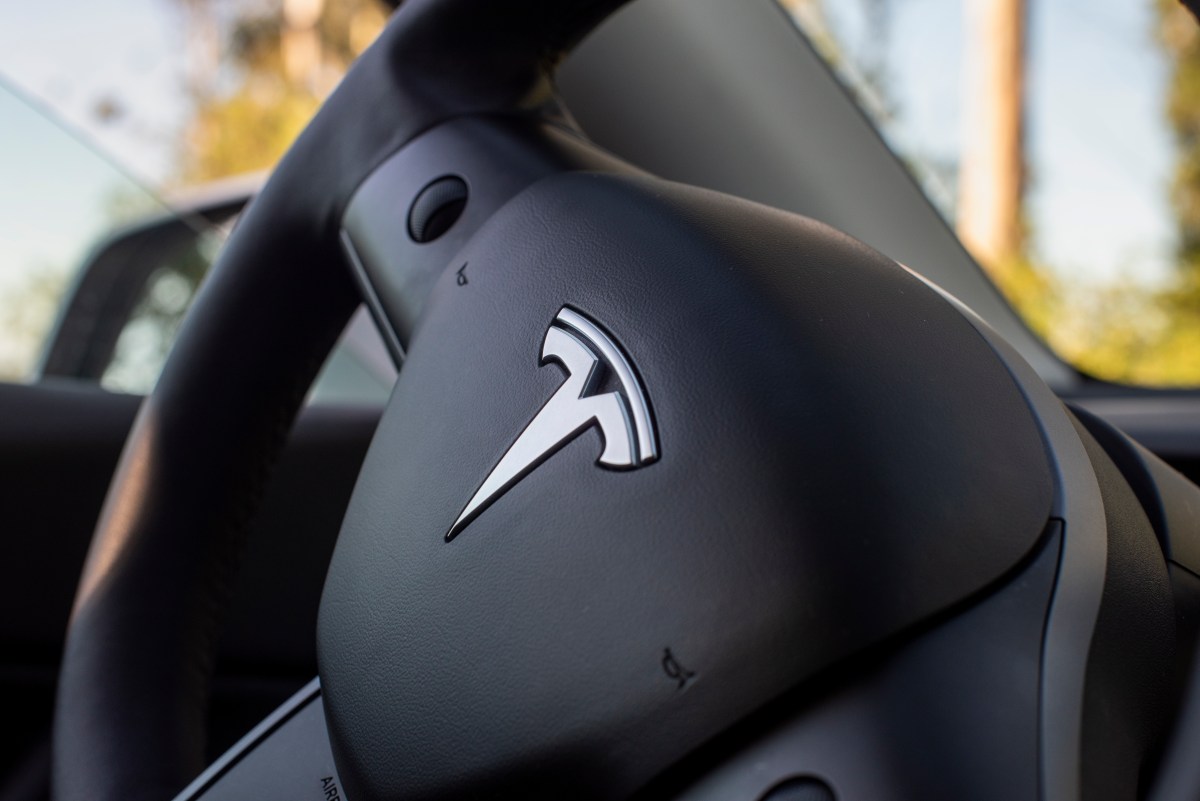 O braço de seguro de Tesla acusado de 'atrasos flagrantes' e 'falhas sistêmicas' pelo regulador da CA