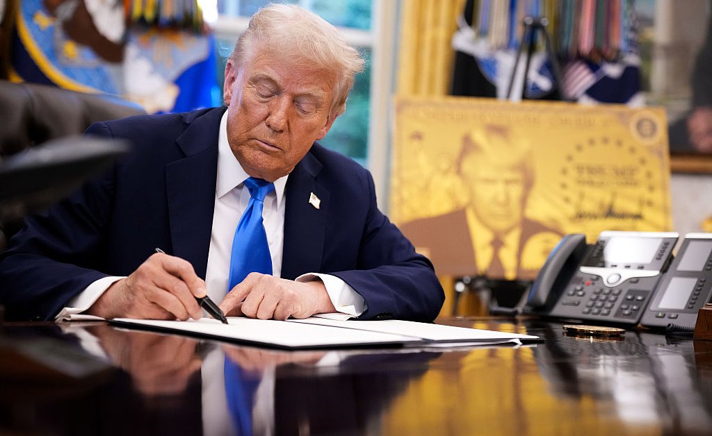 Os americanos pagarão o preço pelas taxas do H-1B