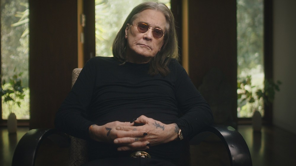 Ozzy Osbourne Doc revela uma cirurgia fracassada, arrependimentos de Black Sabbath