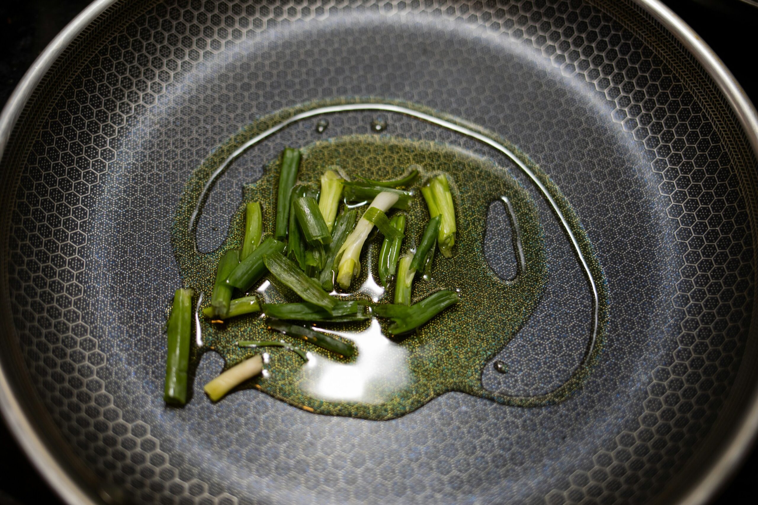 Qual óleo de cozinha é melhor? Perguntar como eles são feitos pode lhe dizer mais