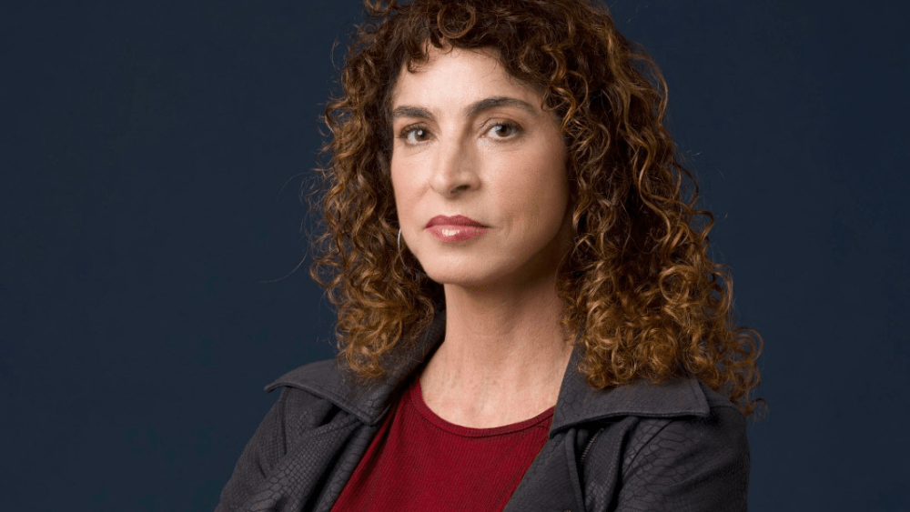 Rosane Svartman dirigirá a comédia sobre menopausa 'Garota' para ELO Studios