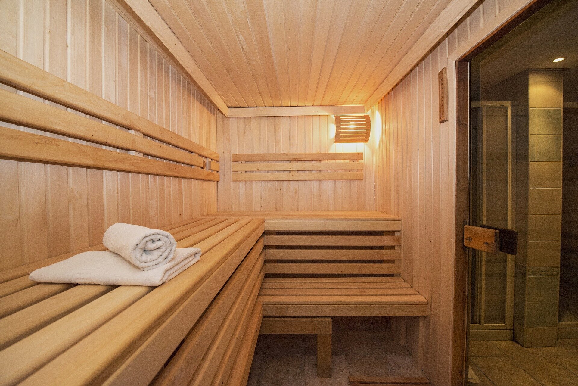 Sauna infravermelha pode trazer benefícios para atletas de esportes coletivos