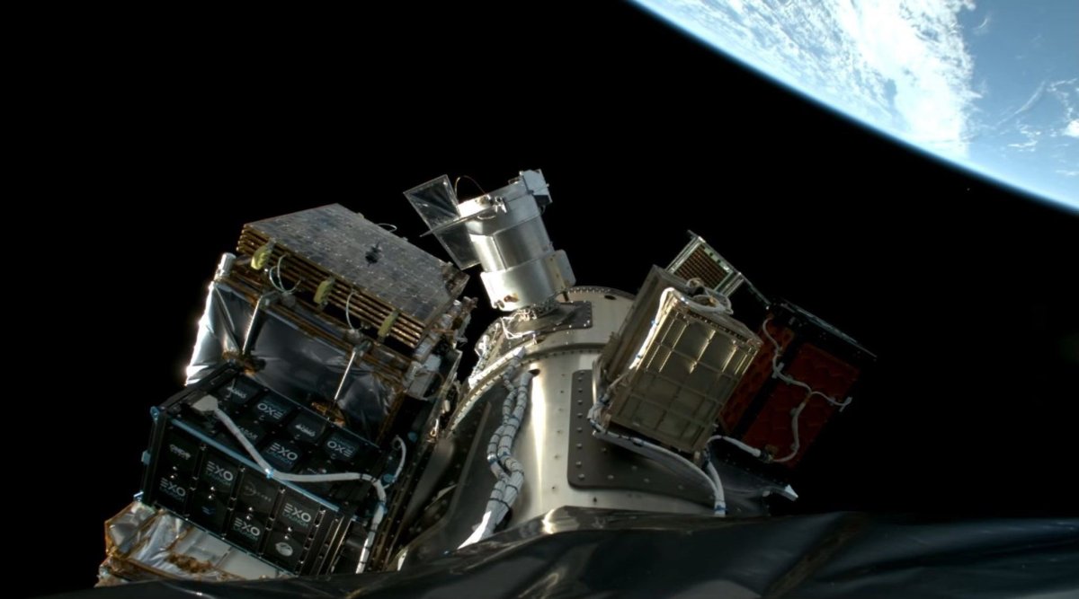 Spacecoin Blockchain Transação através do espaço no BID para Internet descentralizada