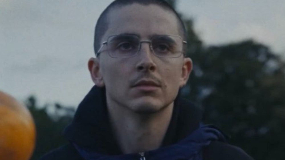 Timothée Chalamet revela uma promoção enigmática 'Marty Supreme'