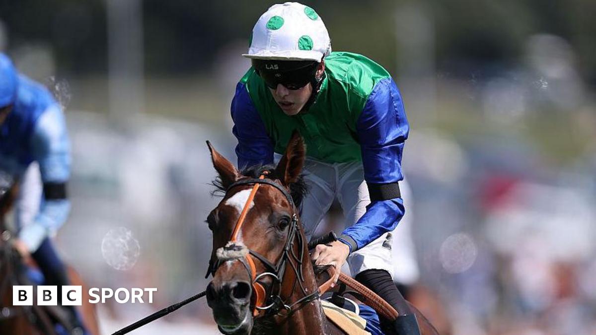 Tommie Jakes rides Gascony to win the Betfred Nifty 50 nursery race at Epsom in August