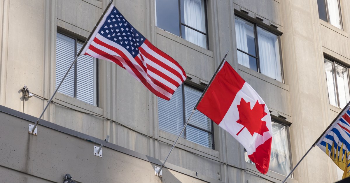 Trump: Negociações comerciais EUA-Canadá 'TERMINADAS' por causa do anúncio de Reagan