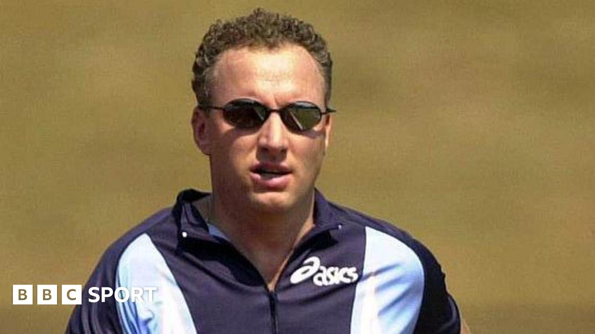 Vicente Modahl coaching in 2000