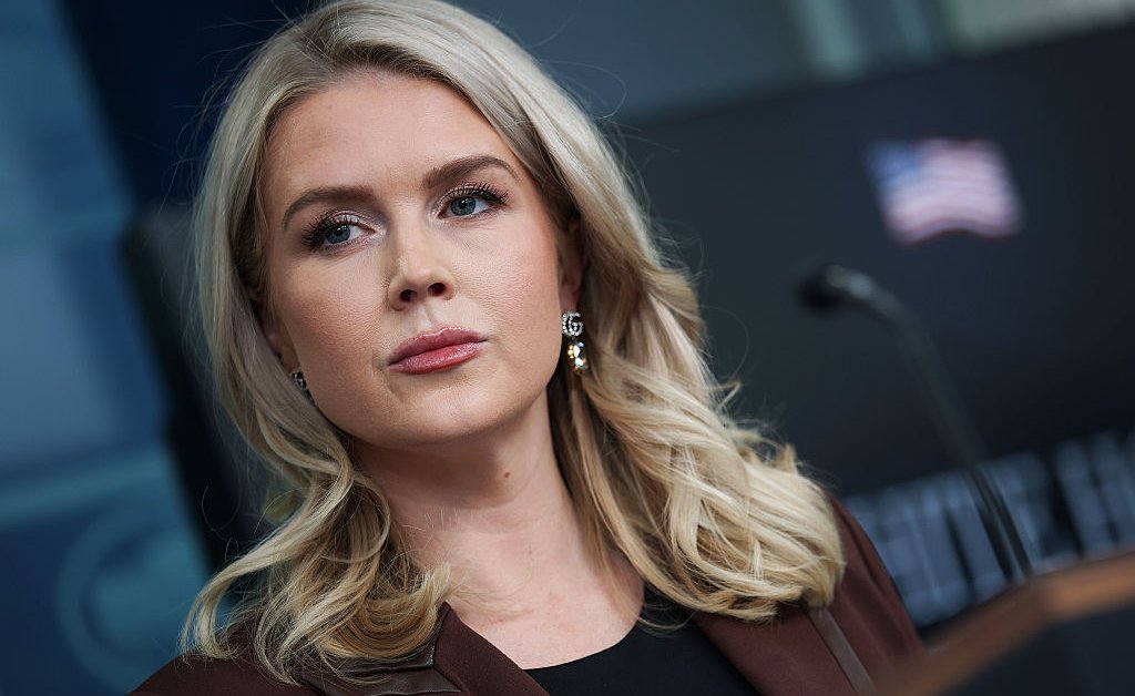 A disputa da Casa Branca por e-mails de Epstein