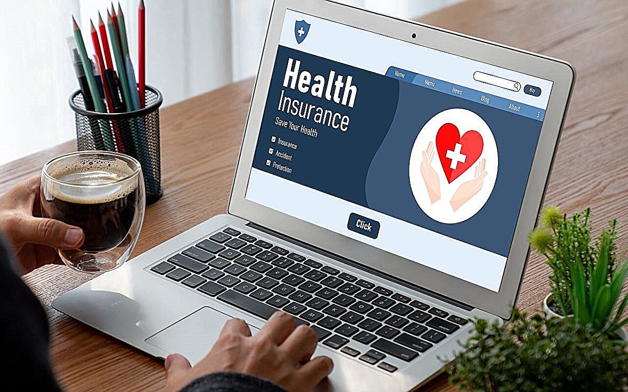 À medida que os prêmios disparam e as batalhas do Congresso, estão em andamento inscrições abertas para o seguro saúde da ACA