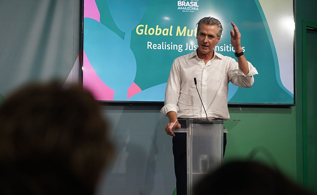 Alerta climático de Gavin Newsom para empresas americanas