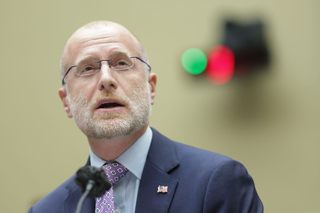 Apesar dos hacks chineses, a FCC de Trump vota pela eliminação das regras de segurança cibernética para empresas de telefonia e internet