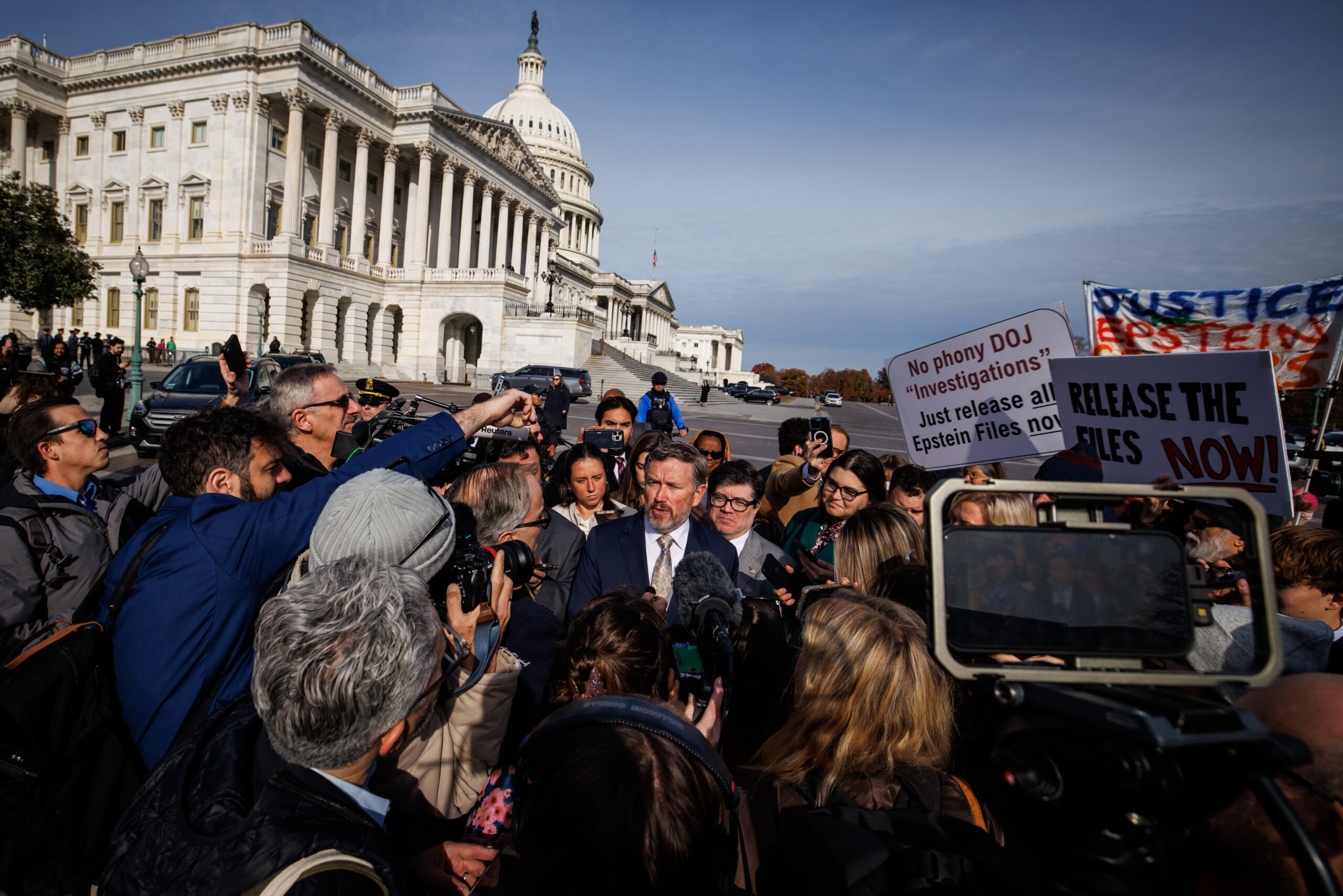 DC: Câmara vota sobre liberação de arquivos de Epstein