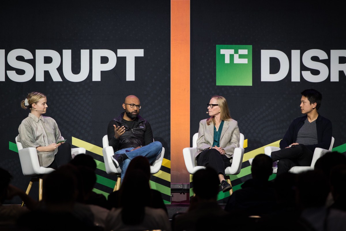 late stage fundraising, startups, growth equity