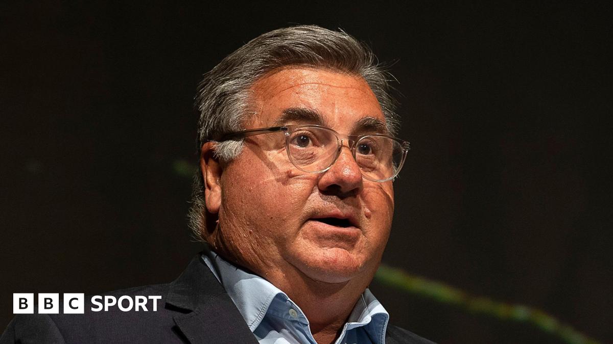 Dragons chairman David Wright talking at the end of season awards