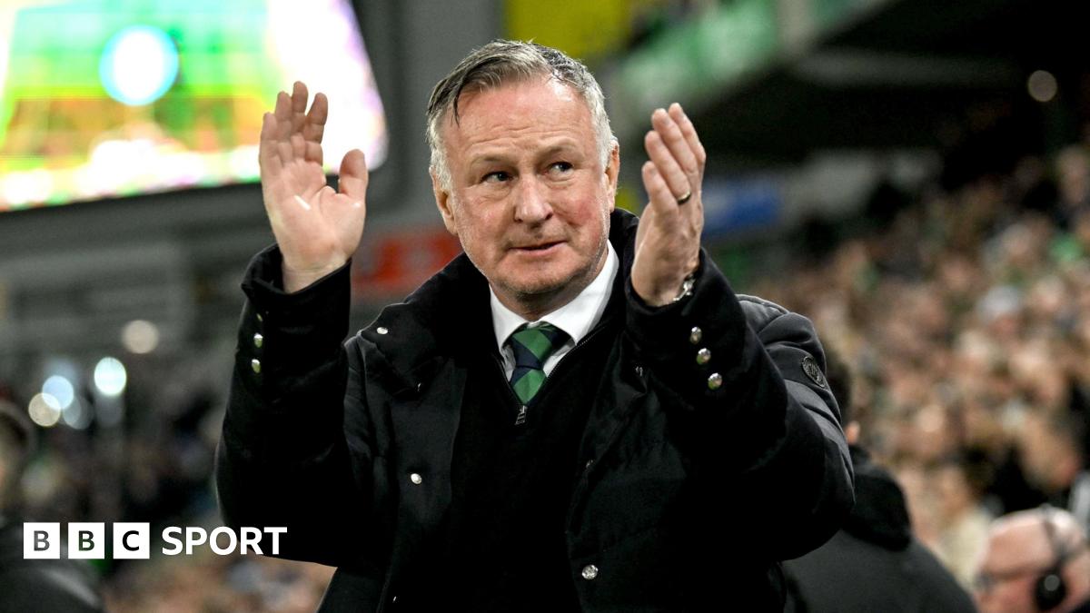 Manager Michael O'Neill applauds Northern Ireland fans