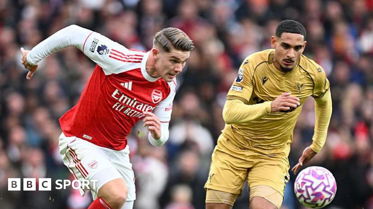 Viktor Gyokeres of Arsenal takes on Crystal Palace's Maxence Lacroix during their Premier League game in October