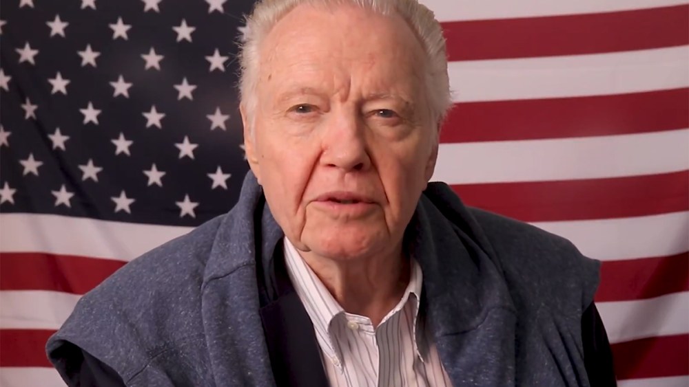 Jon Voight implora a Trump para 'terminar' Zohran Mamdani prefeito de Nova York