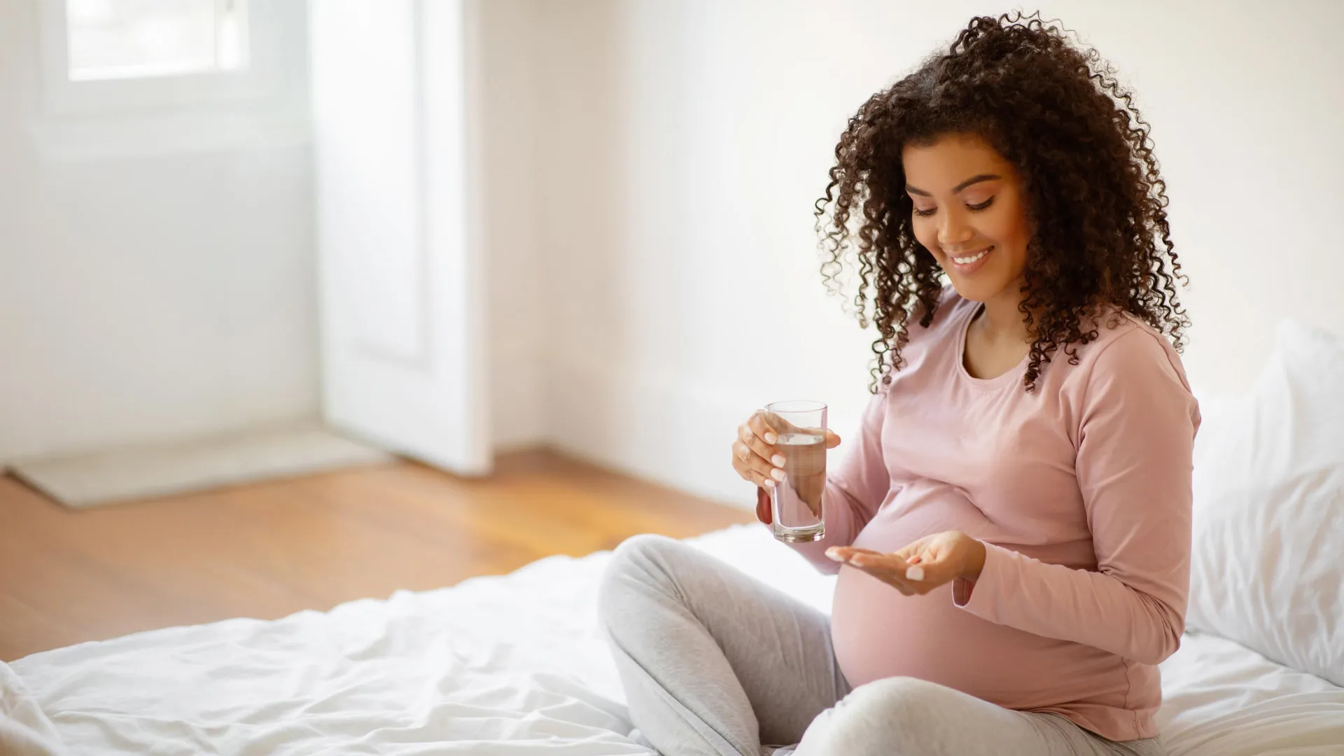 Nova pesquisa não encontra ligação clara entre paracetamol (Tylenol) e autismo