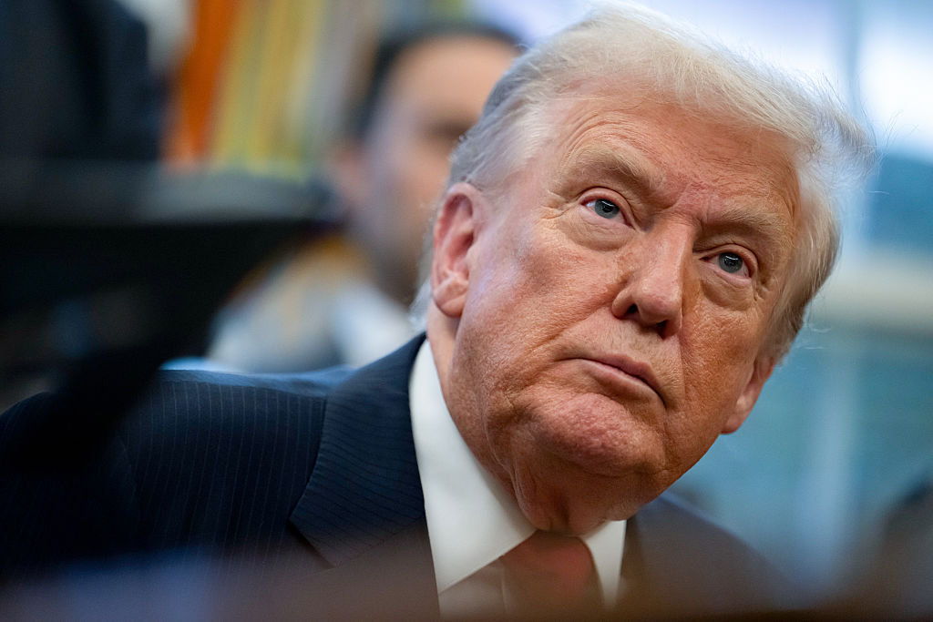 Presidente Trump presta juramento como embaixador dos EUA na Índia