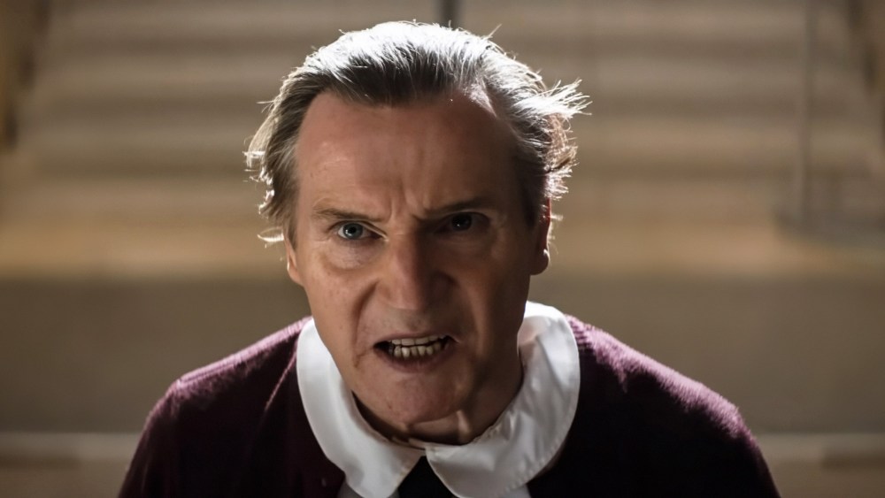 O diretor original de 'Naked Gun' diz que a reinicialização estava tentando copiar seu estilo