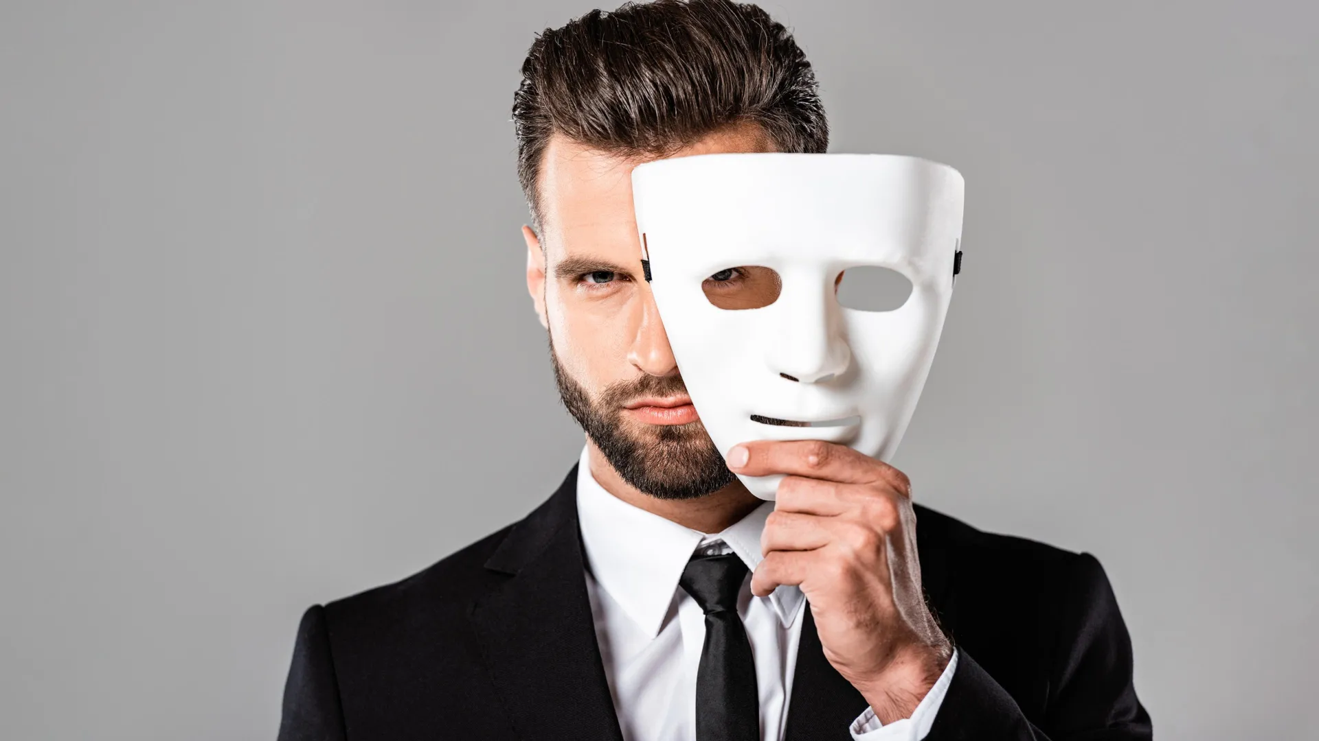 O preconceito cerebral oculto que torna algumas mentiras tão convincentes