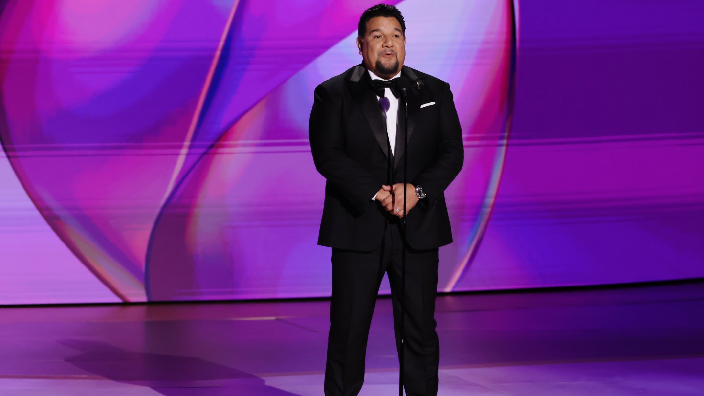 Presidente da Academia de Televisão, Cris Abrego, reeleita para a organização do Emmy Awards