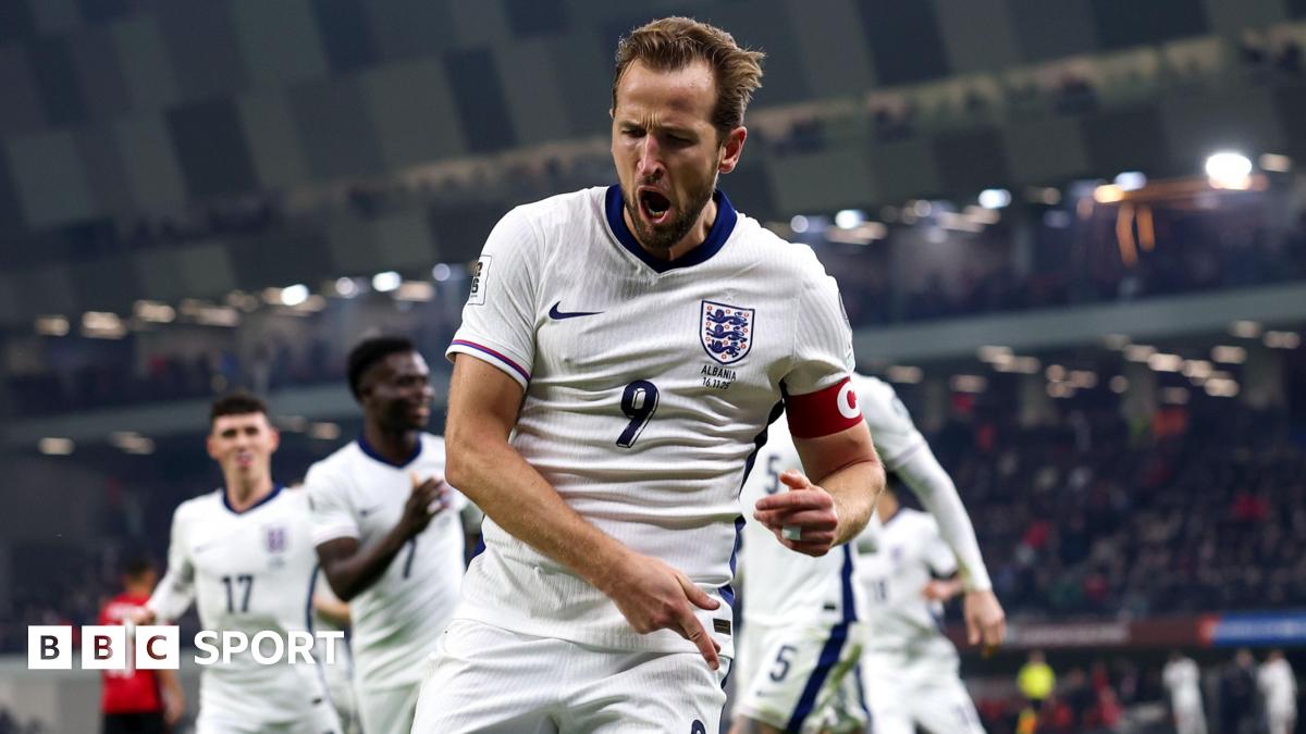 Harry Kane celebrates
