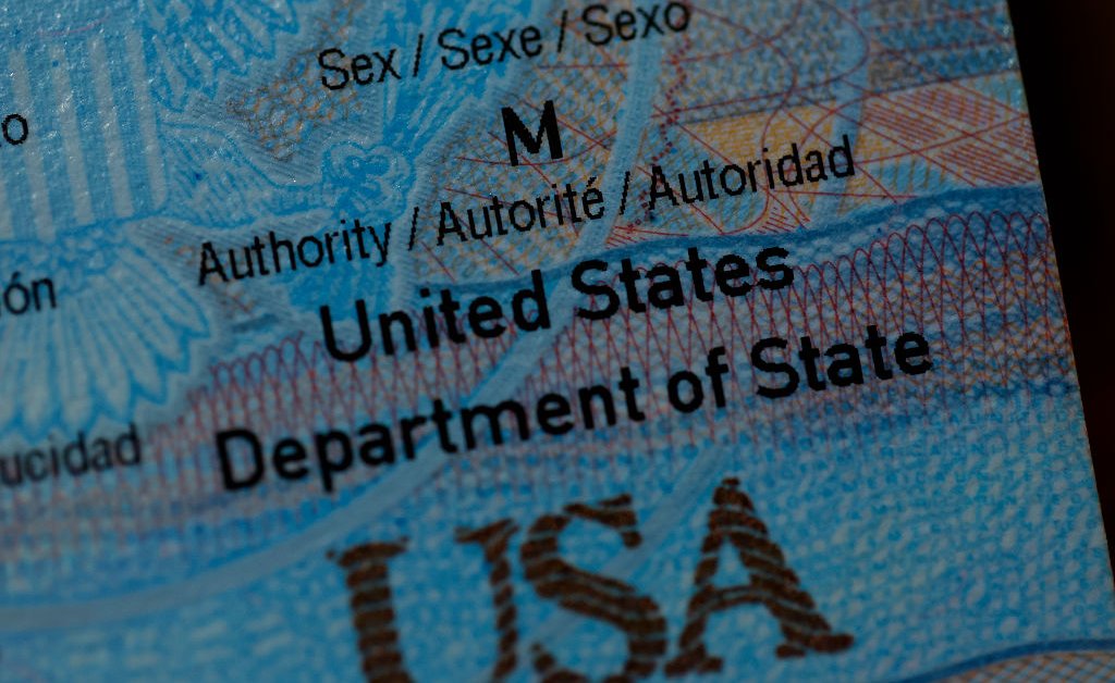 SCOTUS dá vitória ao passaporte anti-transporte de Trump: o que saber